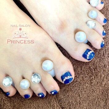みらい平　ネイビーネイル　フットネイル　ネックレスネイル　ネイルサロンプリンセス