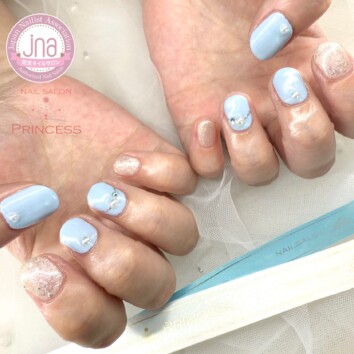 つくばみらい市ネイルサロン 水色ネイル パールネイル ネイルサロンプリンセス