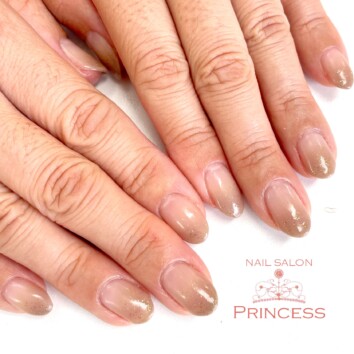 つくばみらい市　グラデーションネイル　ネイルサロンプリンセス