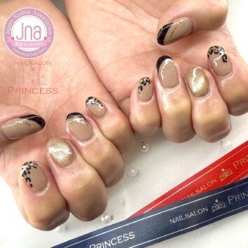 みらい平 レオパードネイル 秋ネイル フレンチネイル ネイルサロンプリンセス