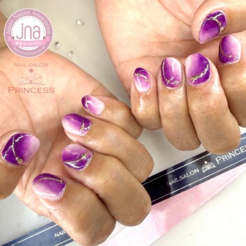 つくば市みらい市ネイルサロン　グラデーションネイル　パープルネイル　ネイルサロンプリンセス