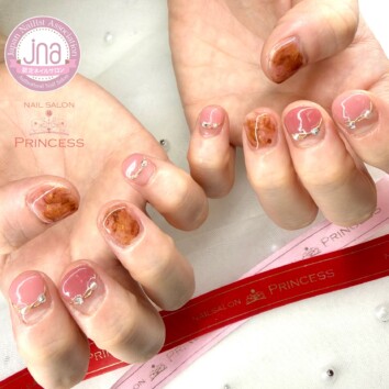 みらい平ネイルサロン ピンクべっ甲 べっ甲ネイル ピンクネイル ネイルサロンプリンセス