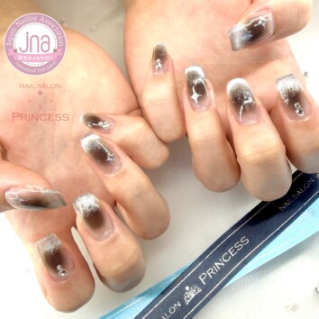 つくばみらい市ネイルサロン チークネイル マグフレンチ ネイルサロンプリンセス