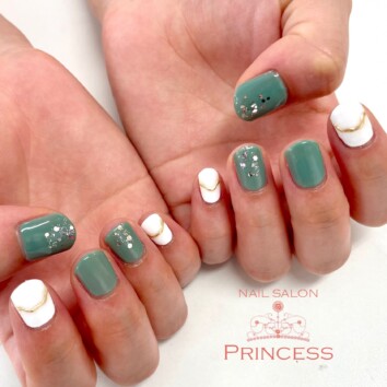 つくばみらい市　うねうねミラーネイル　ネイルサロンプリンセス