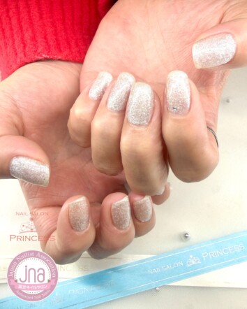 mみらい平ネイルサロン　ダイヤモンドネイル　極みダイヤモンド　ネイルサロンプリンセス