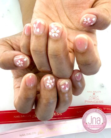 つくばみらい市ネイルサロン チークネイル 桜ネイル ネイルサロンプリンセス