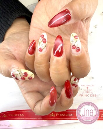 みらい平ネイルサロン　さくらんぼネイル　チェリーネイル　マグネットネイル　ネイルサロンプリンセス