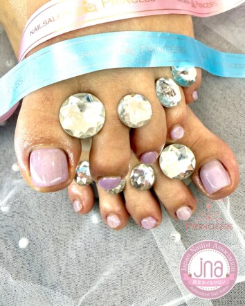 みらい平ネイルサロン　フットネイル　パープルネイル　マグネットネイル　ネイルサロンプリンセス