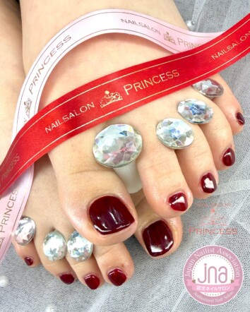 みらい平ネイルサロン　フットネイル　ボルドーネイル　ネイルサロンプリンセス