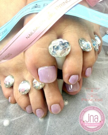 みらい平ネイルサロン　フットネイル　パープルネイル　マグネットネイル　ネイルサロンプリンセス