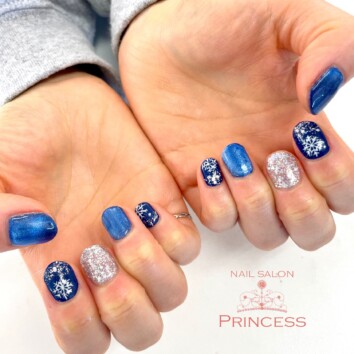 みらい平　クリスマスネイル　雪の結晶ネイル　ネイルサロンプリンセス