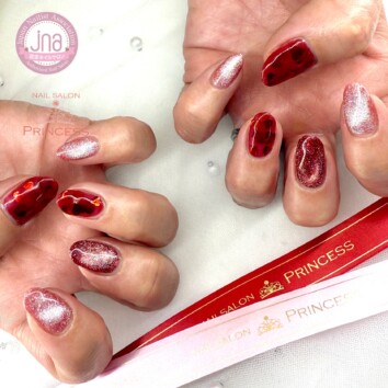 つくばみらい市 ハートホロネイル マグネットネイル ネイルサロンプリンセス