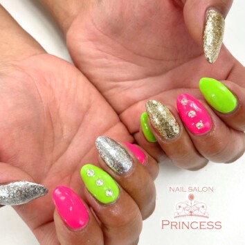 つくばみらい市 ネオンカラーネイル ネイルサロンプリンセス