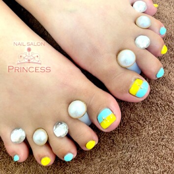 みらい平 バイカラーネイル ネイルサロンプリンセス