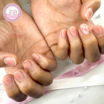 みらい平 チークネイル ネイルサロンプリンセス