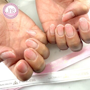 みらい平　グラデーション　オフィスネイル　ネイルサロンプリンセス