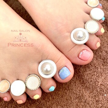 つくばみらい市　フットネイル　パステルカラーネイル　ネイルサロンプリンセス