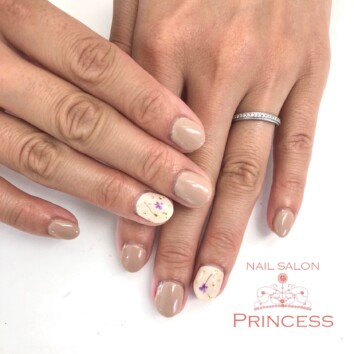 つくばみらい市 押し花ネイル ネイルサロンプリンセス