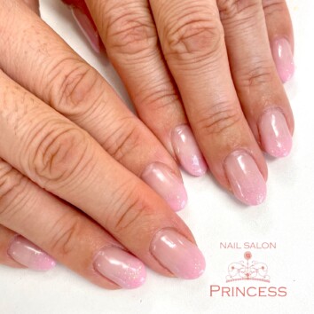 みらい平 ピンクグラデーション ネイルサロンプリンセス