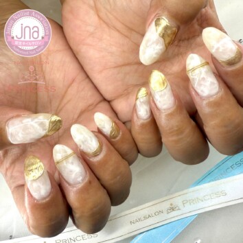 つくばみらい市　ニュアンスネイル　もやもやネイル　ホワイトネイル　ネイルサロンプリンセス